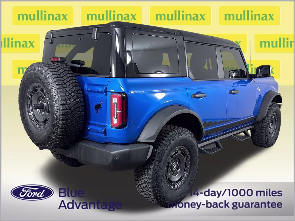 2024 Blue Metallic Ford Bronco Wildtrak 4X4 SUV