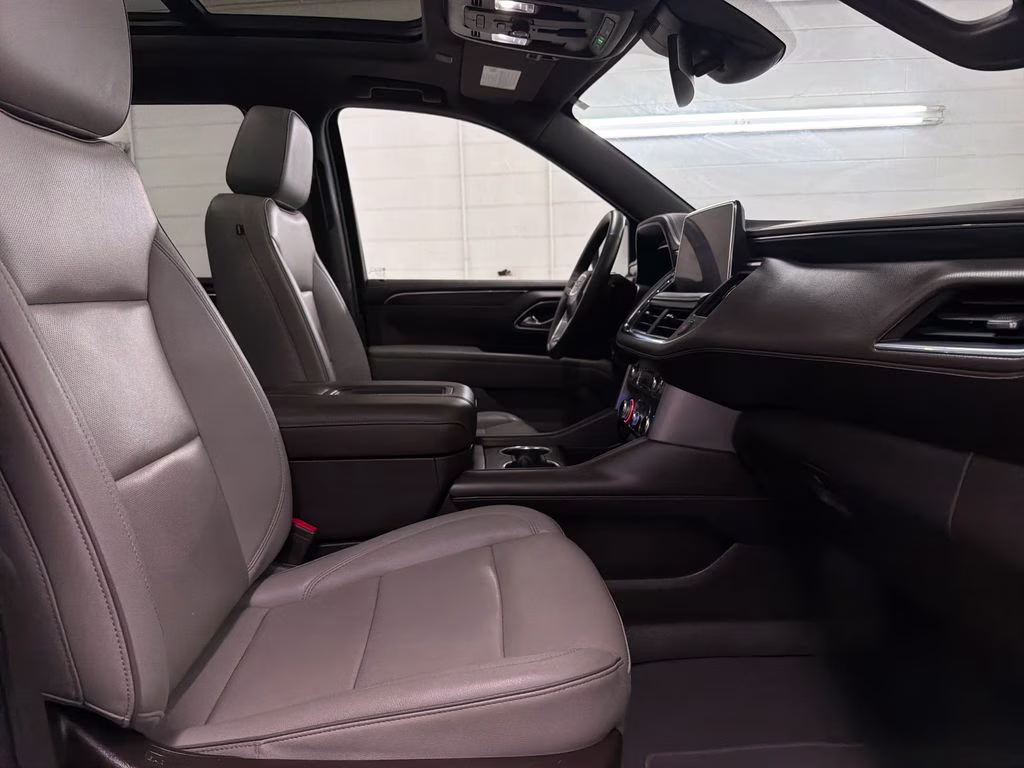 2023 Volcanic Red Tintcoat GMC Yukon SLT RWD SUV