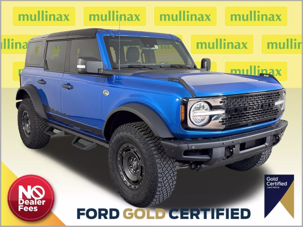 2024 Blue Metallic Ford Bronco Wildtrak 4X4 SUV