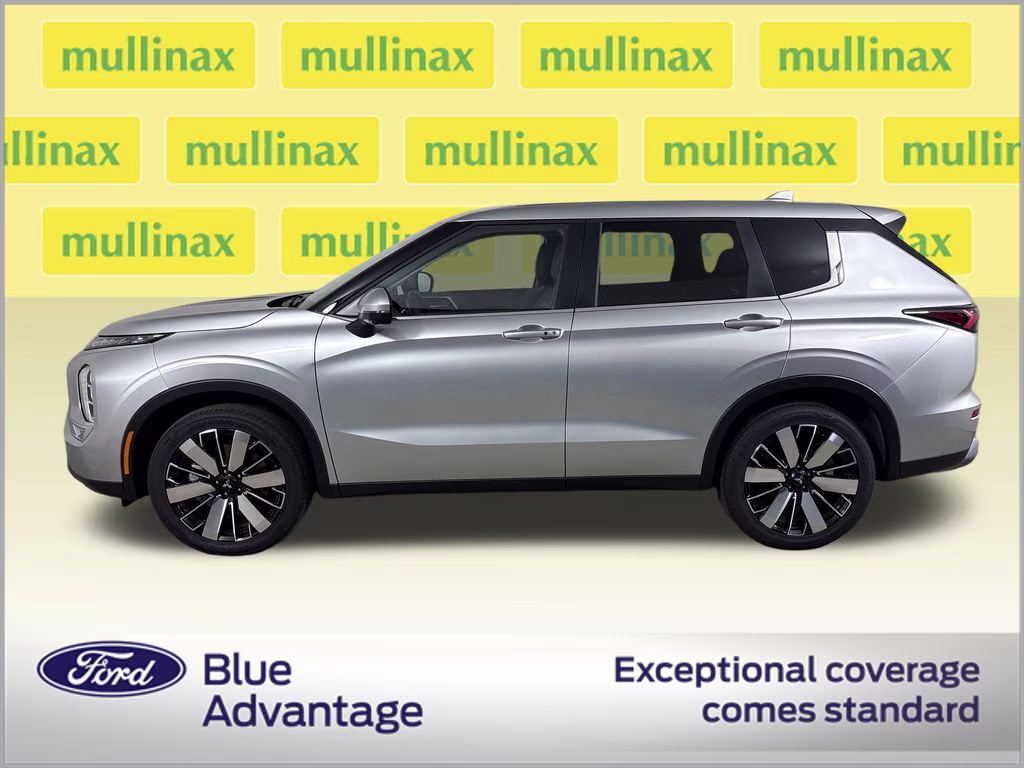 2026 Alloy Silver Metallic Mitsubishi Outlander SE FWD SUV