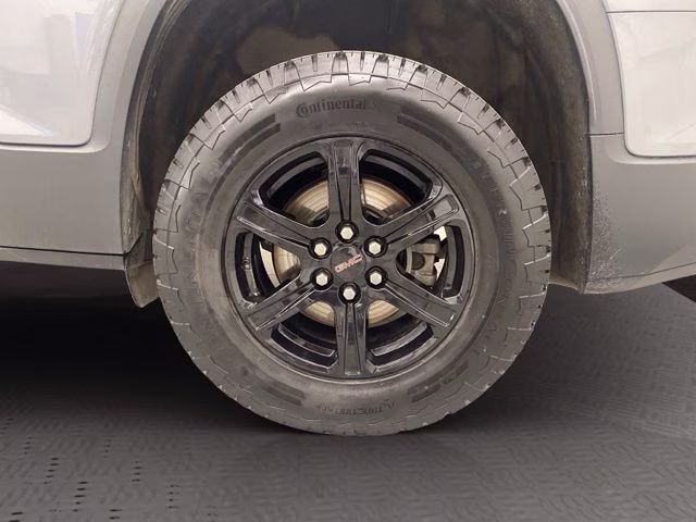 2022 Satin Steel Metallic GMC Acadia AT4 AWD SUV