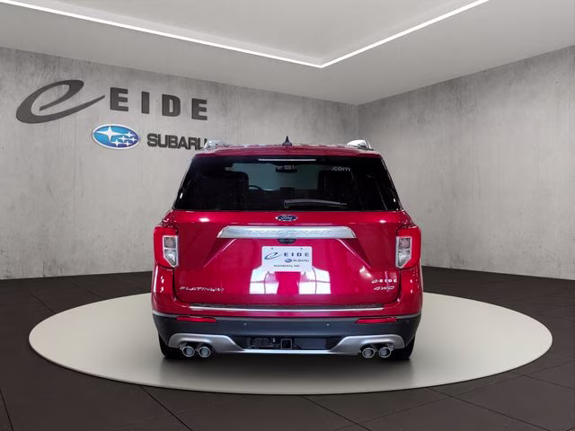 2022 Red Metallic Ford Explorer Platinum 4X4 SUV