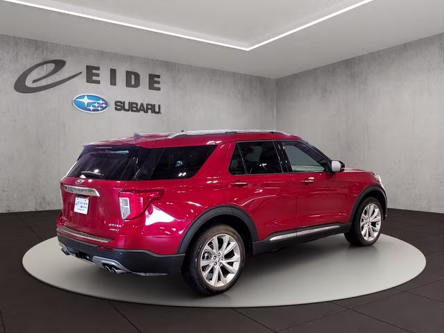 2022 Red Metallic Ford Explorer Platinum 4X4 SUV