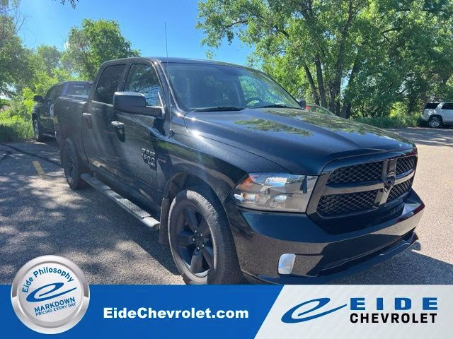 2019 Brilliant Black Crystal Pearlcoat Ram 1500 Classic Express 4X4 Truck