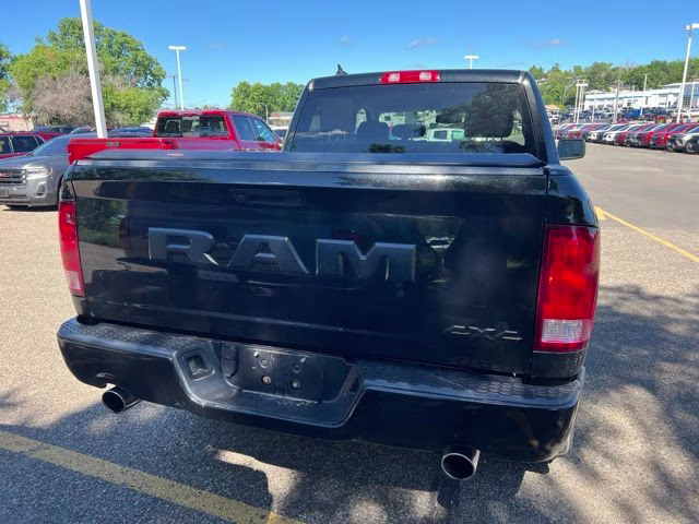 2019 Brilliant Black Crystal Pearlcoat Ram 1500 Classic Express 4X4 Truck