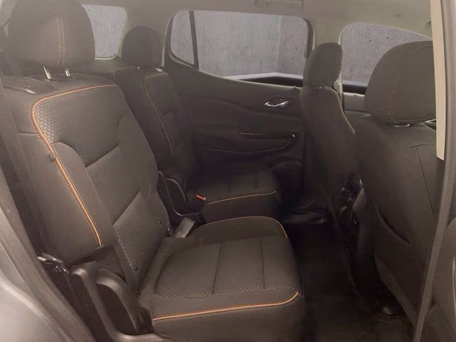 2022 Satin Steel Metallic GMC Acadia AT4 AWD SUV