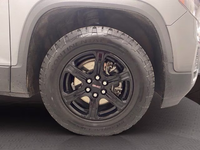 2022 Satin Steel Metallic GMC Acadia AT4 AWD SUV