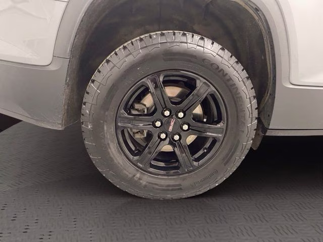 2022 Satin Steel Metallic GMC Acadia AT4 AWD SUV