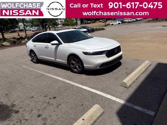 2024 Platinum White Pearl Honda Accord EX FWD Sedan