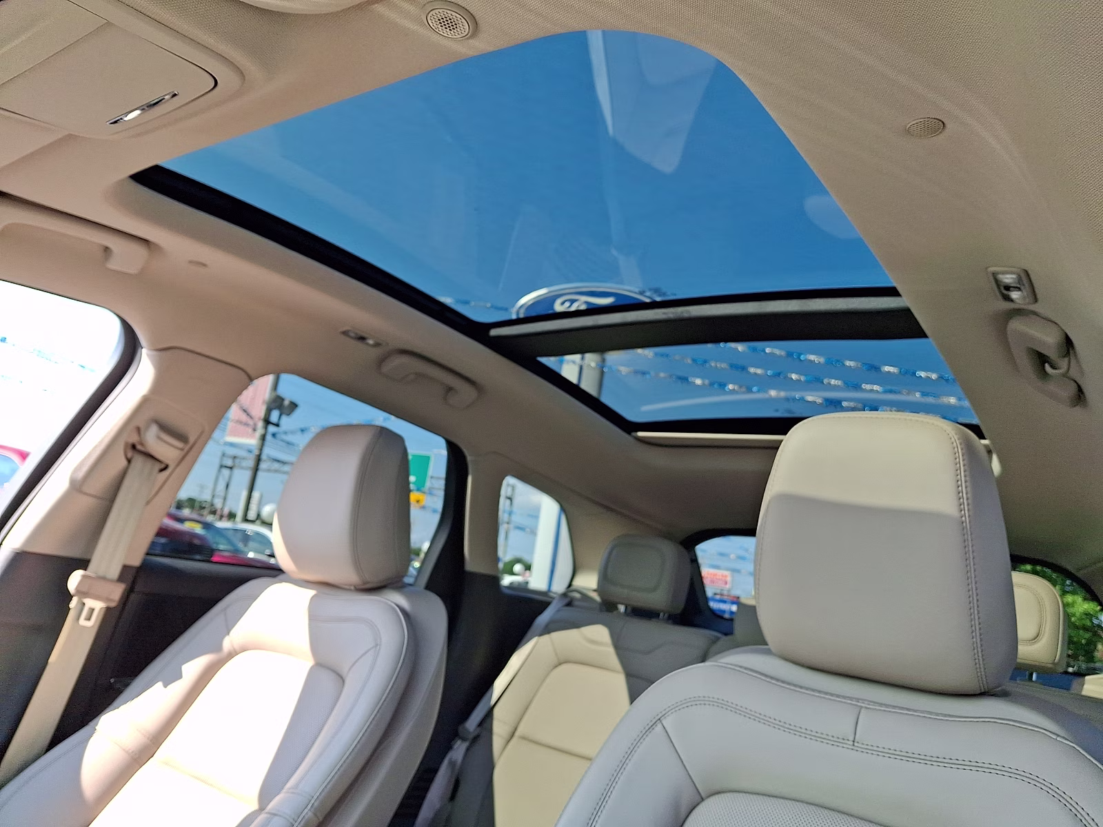 2022 Pristine White Metallic Tri-Coat - AZ Lincoln Corsair Standard AWD