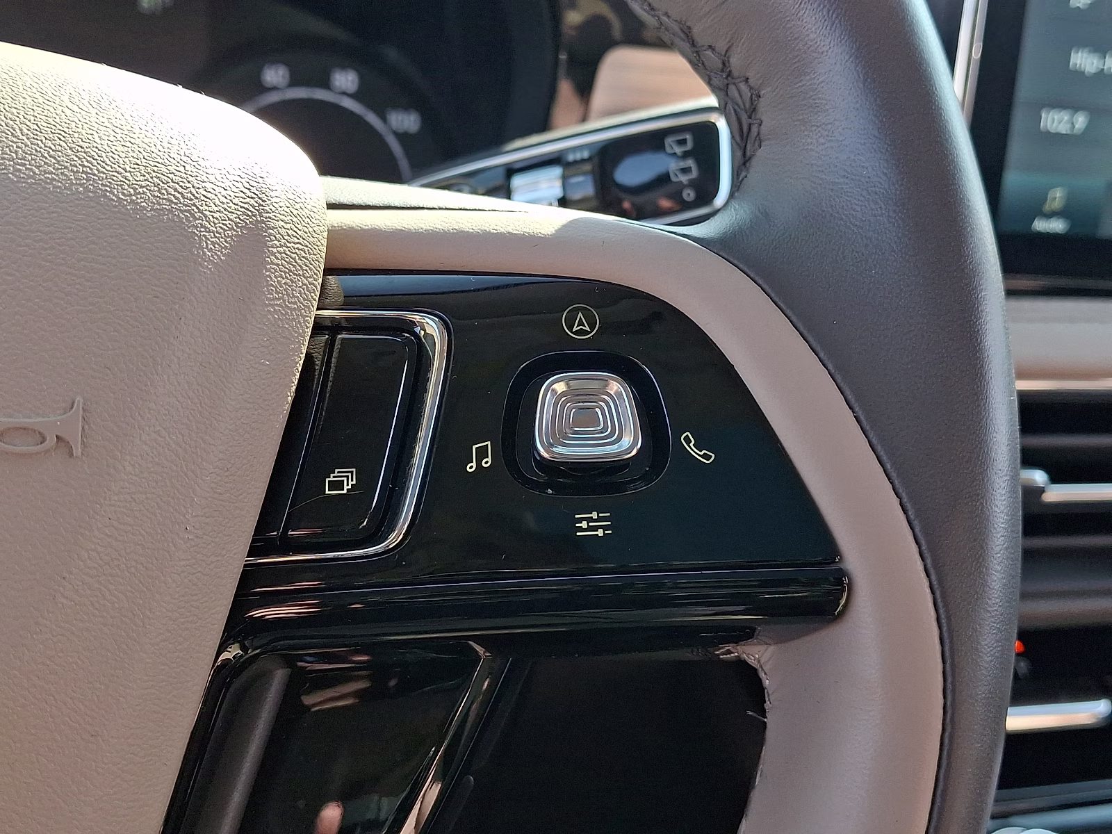 2022 Pristine White Metallic Tri-Coat - AZ Lincoln Corsair Standard AWD