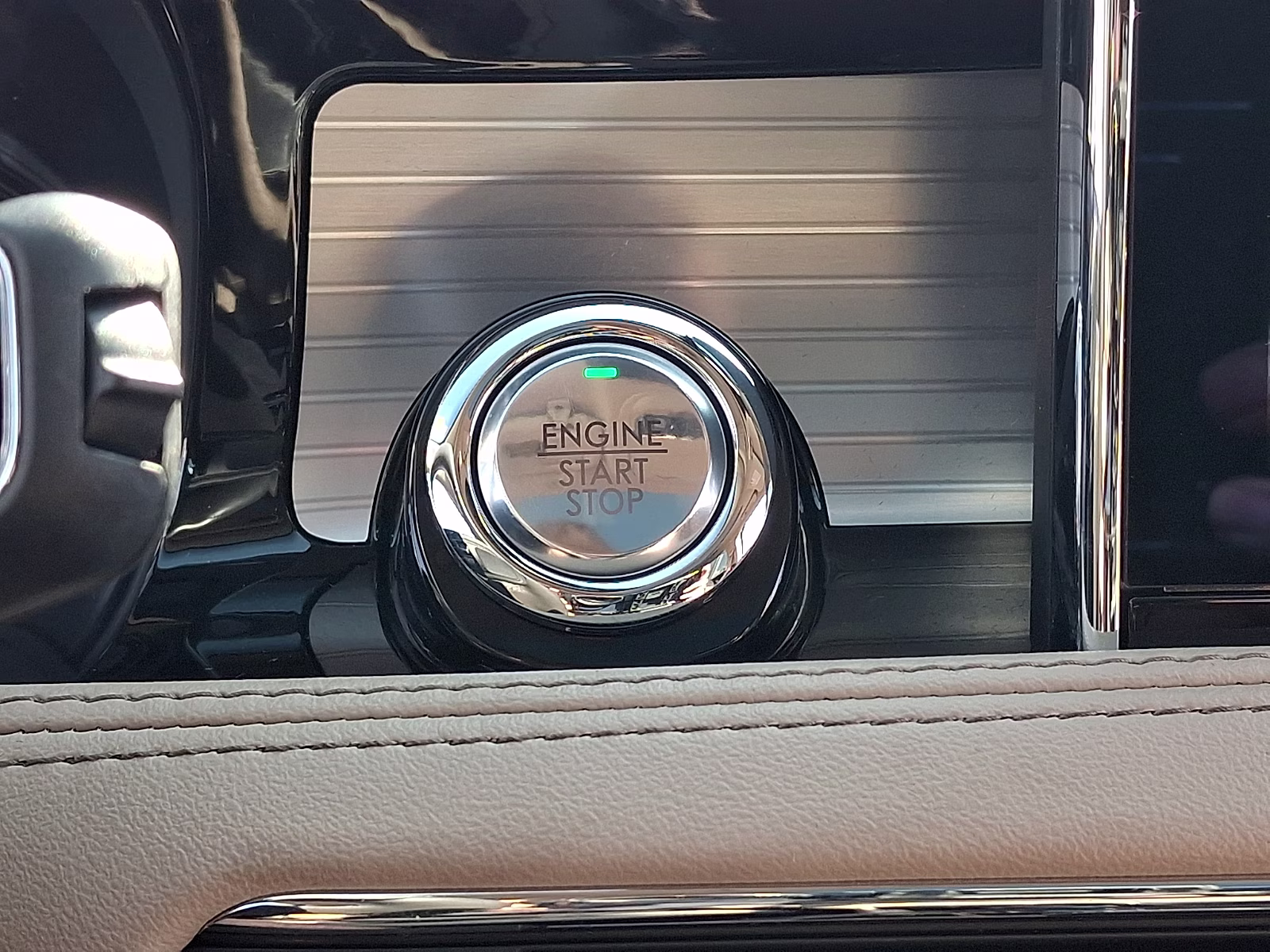 2022 Pristine White Metallic Tri-Coat - AZ Lincoln Corsair Standard AWD