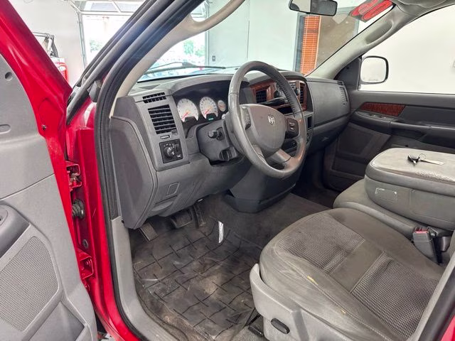 2006 Flame Red Clearcoat Dodge Ram 1500 SLT 4X4 Truck