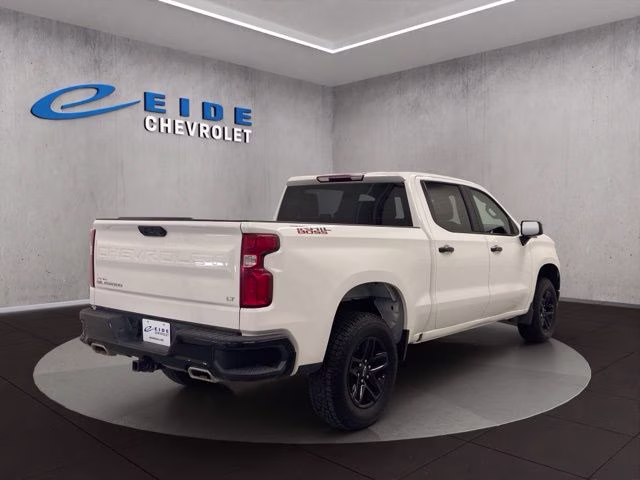 2023 Summit White Chevrolet Silverado 1500 LT Trail Boss 4X4 Truck