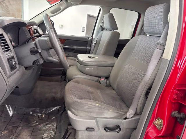 2006 Flame Red Clearcoat Dodge Ram 1500 SLT 4X4 Truck