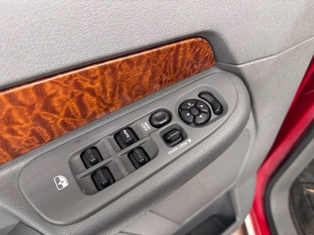 2006 Flame Red Clearcoat Dodge Ram 1500 SLT 4X4 Truck