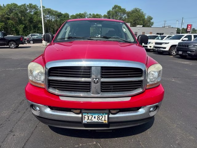 2006 Flame Red Clearcoat Dodge Ram 1500 SLT 4X4 Truck