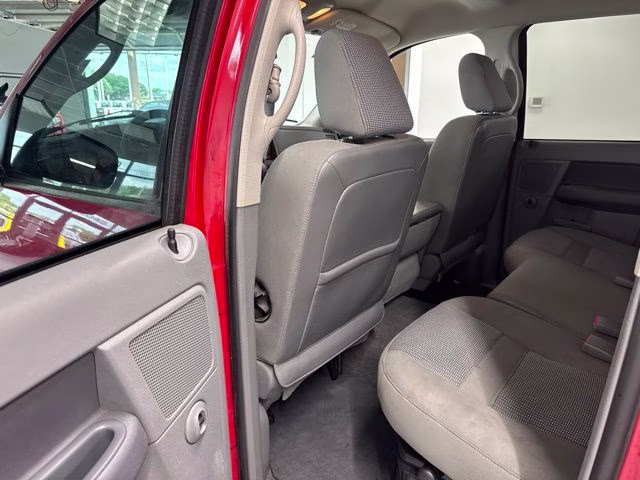 2006 Flame Red Clearcoat Dodge Ram 1500 SLT 4X4 Truck