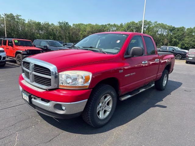 2006 Flame Red Clearcoat Dodge Ram 1500 SLT 4X4 Truck
