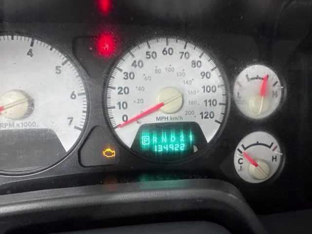 2006 Flame Red Clearcoat Dodge Ram 1500 SLT 4X4 Truck