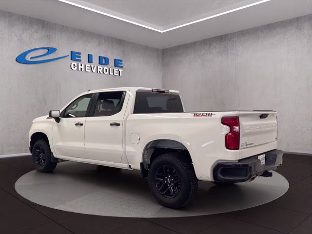 2023 Summit White Chevrolet Silverado 1500 LT Trail Boss 4X4 Truck
