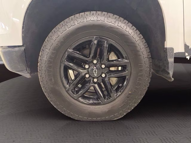 2023 Summit White Chevrolet Silverado 1500 LT Trail Boss 4X4 Truck