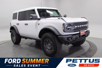 2025 Oxford White Ford Bronco Badlands 4X4 SUV