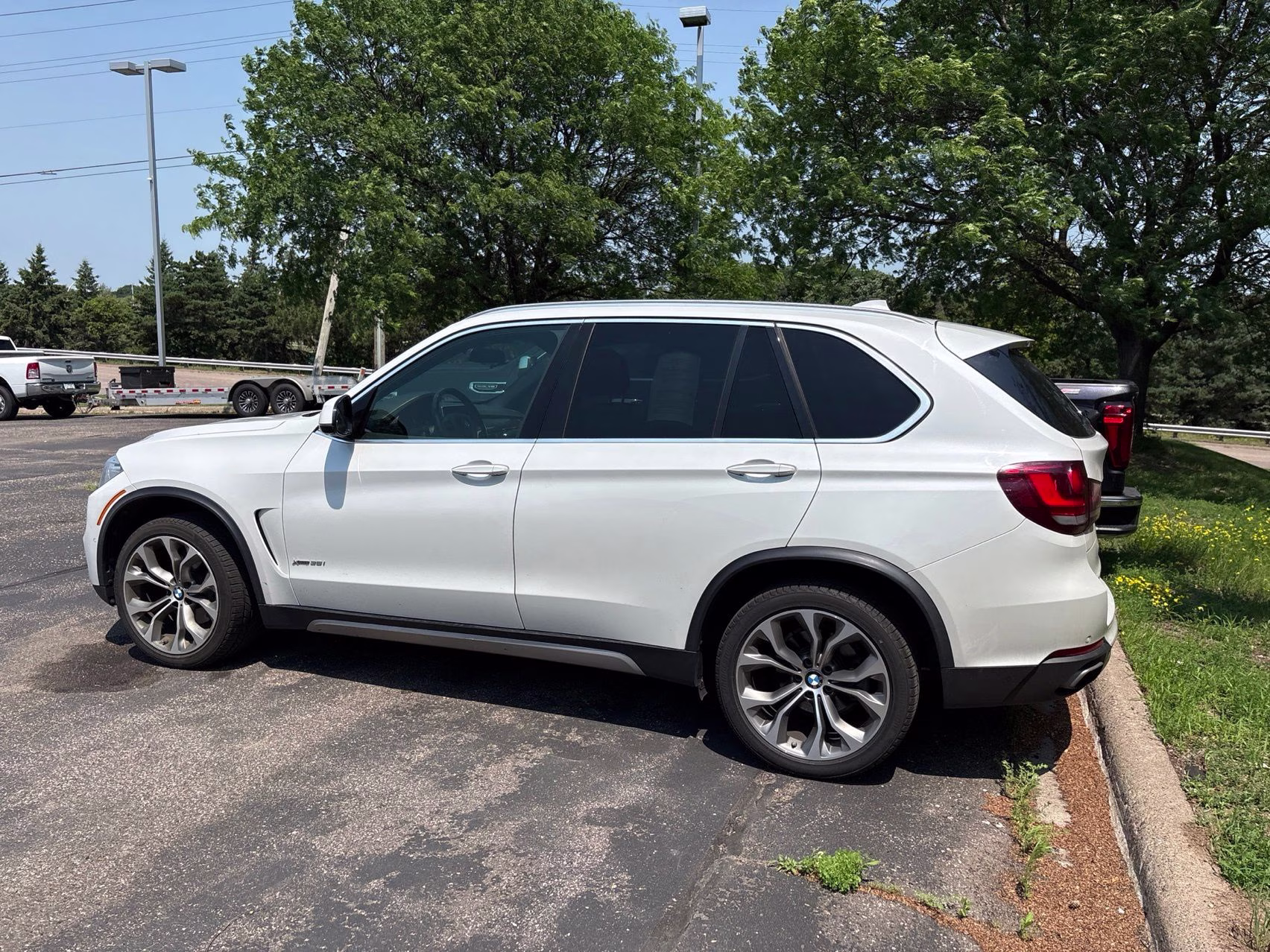 2018 White Metallic BMW X5 xDrive35i AWD SUV