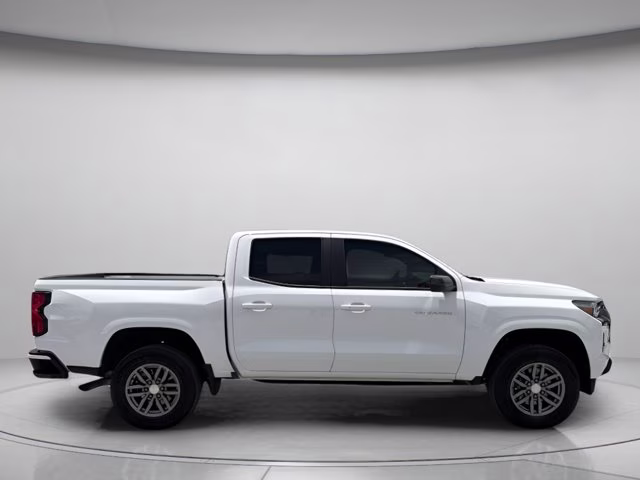2024 Summit White Chevrolet Colorado LT RWD Truck