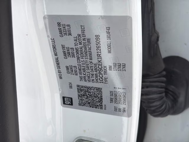 2024 Summit White Chevrolet Colorado LT RWD Truck