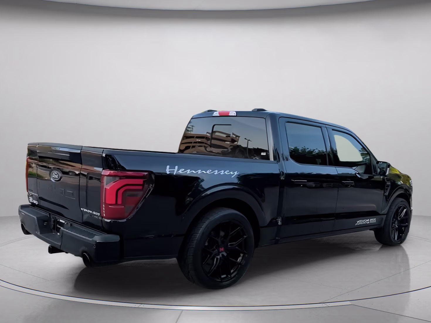 2026 Antimatter Blue Metallic Ford F-150 LARIAT Crew Cab Pickup 4X4 Truck