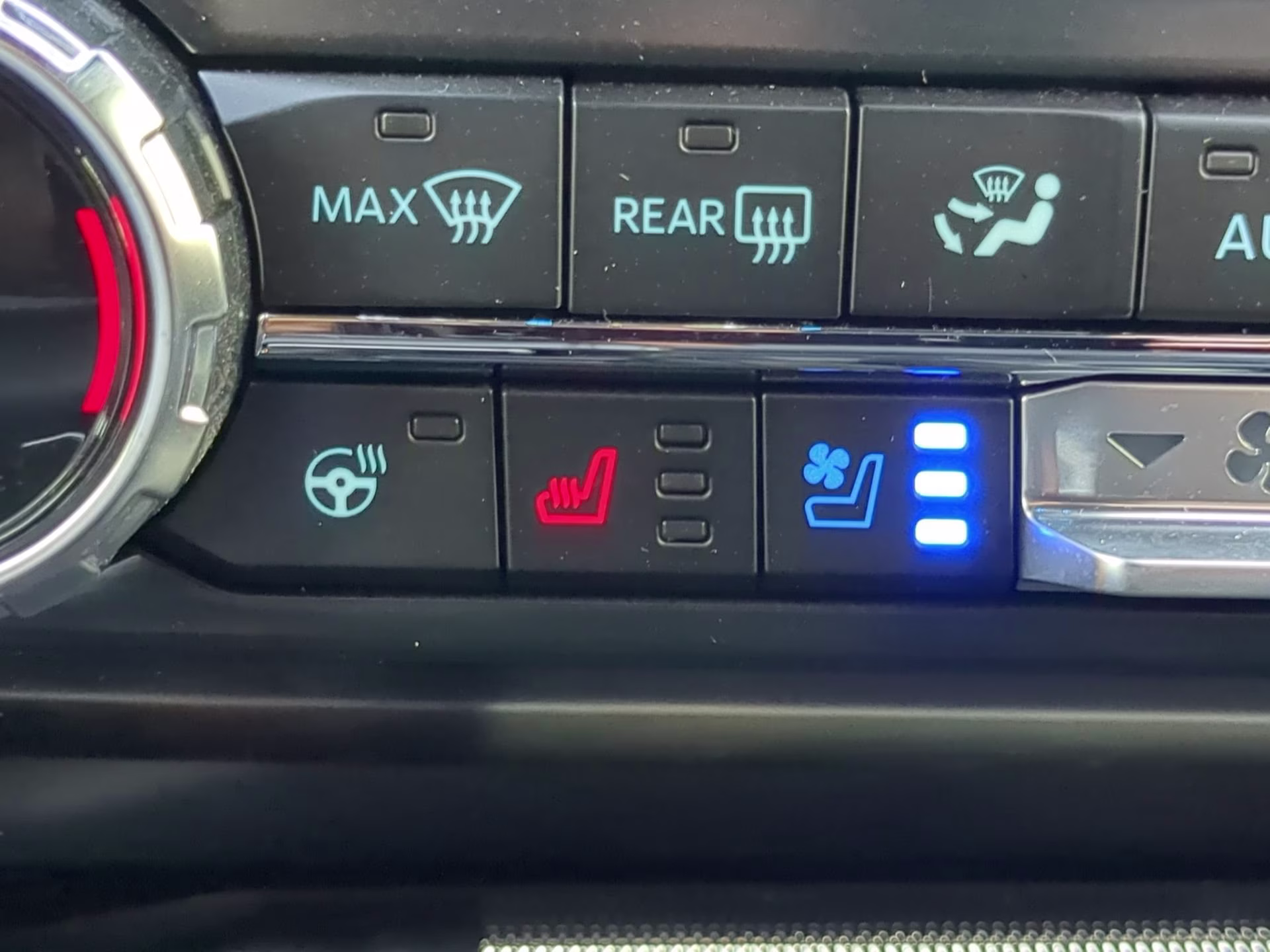 2026 Antimatter Blue Metallic Ford F-150 LARIAT Crew Cab Pickup 4X4 Truck