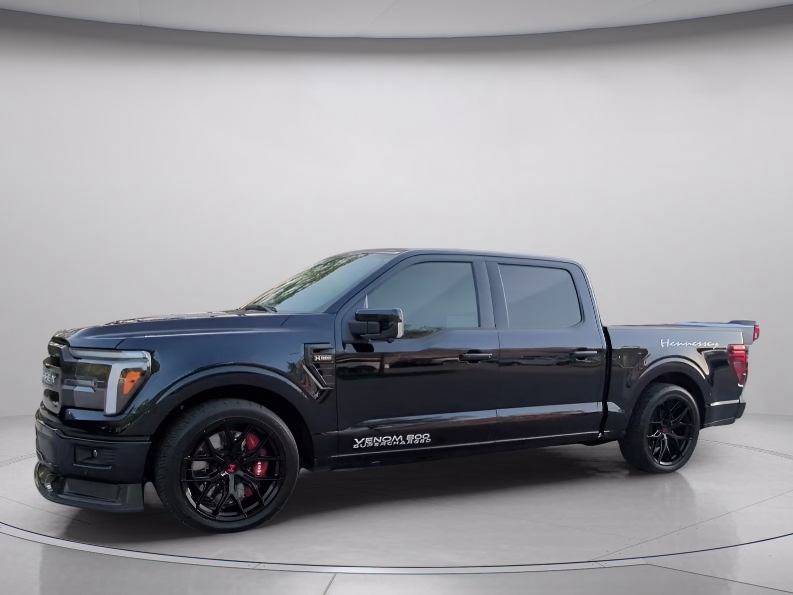 2026 Antimatter Blue Metallic Ford F-150 LARIAT Crew Cab Pickup 4X4 Truck