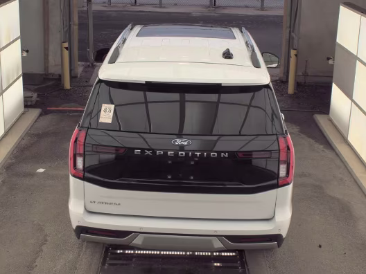 2025 Oxford White Ford Expedition Platinum 4X4 SUV