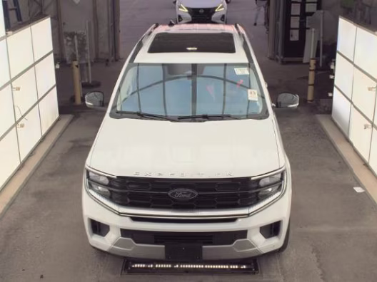 2025 Oxford White Ford Expedition Platinum 4X4 SUV