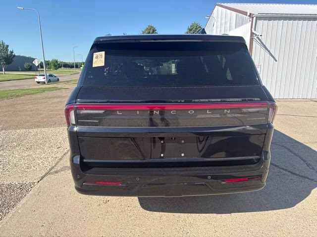 2025 Black Metallic Lincoln Navigator L Reserve 4X4 SUV