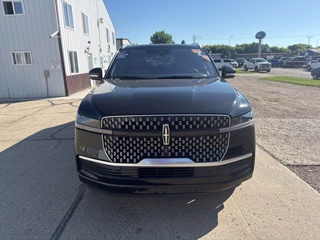 2025 Black Metallic Lincoln Navigator L Reserve 4X4 SUV