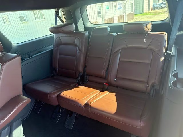 2025 Black Metallic Lincoln Navigator L Reserve 4X4 SUV