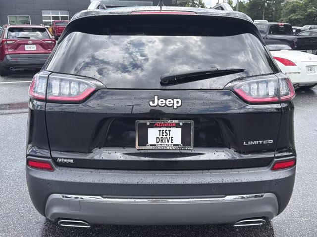 2021 Diamond Black Crystal Pearlcoat Jeep Cherokee Limited FWD SUV