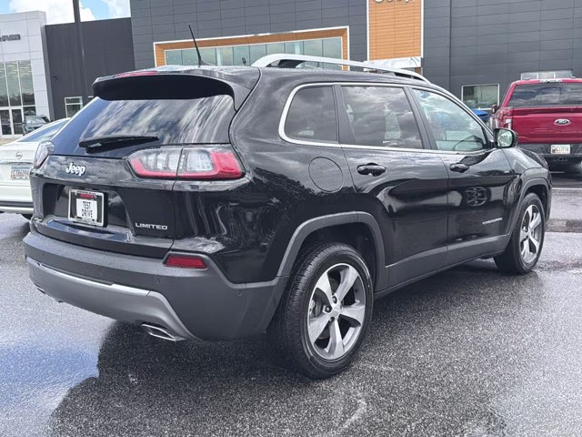 2021 Diamond Black Crystal Pearlcoat Jeep Cherokee Limited FWD SUV