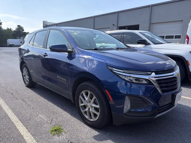 2023 Blue Glow Metallic Chevrolet Equinox LT FWD SUV