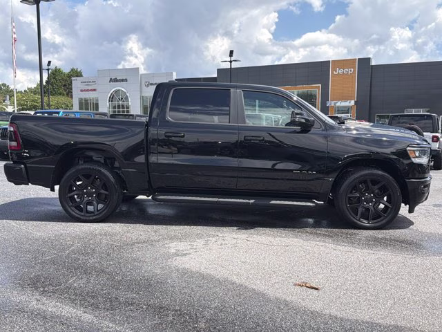 2023 Diamond Black Crystal Pearlcoat Ram 1500 Laramie 4X4 Truck