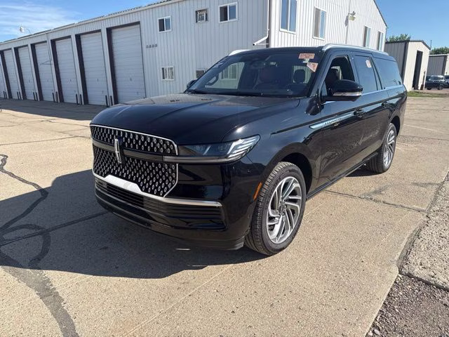 2025 Black Metallic Lincoln Navigator L Reserve 4X4 SUV