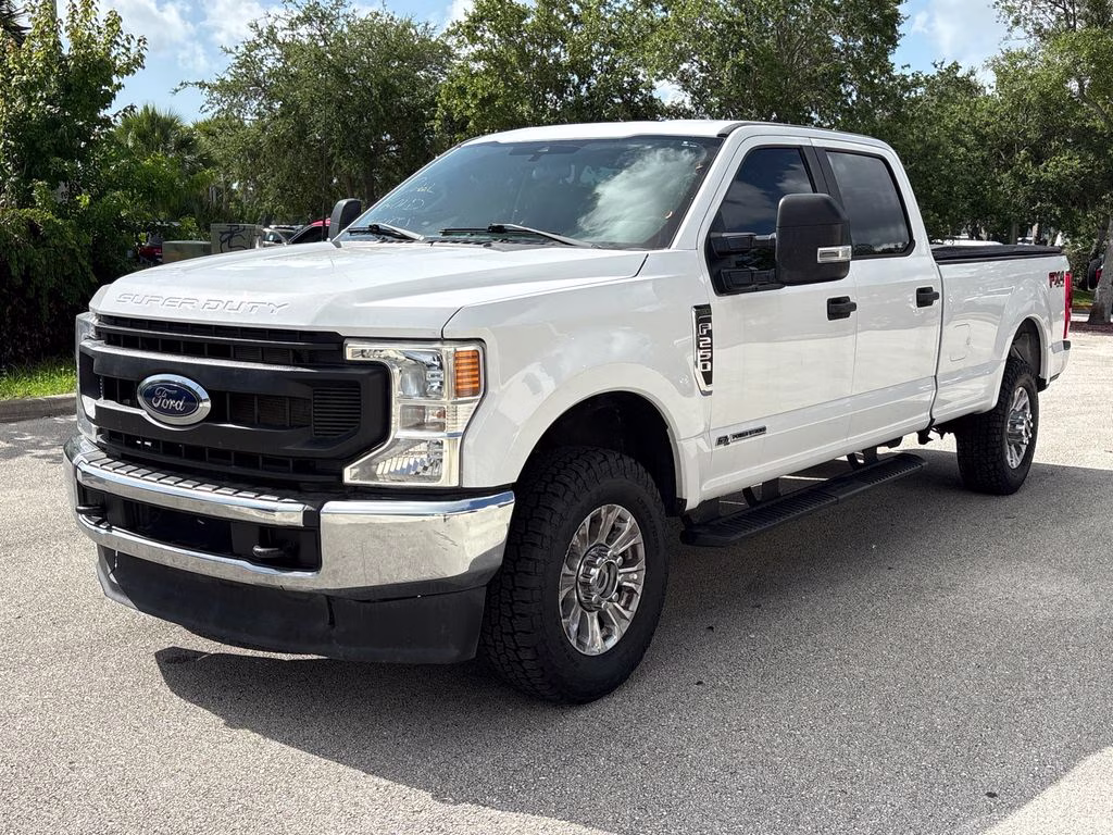 2022 Oxford White Ford Super Duty F-250 SRW XL 4X4 Truck