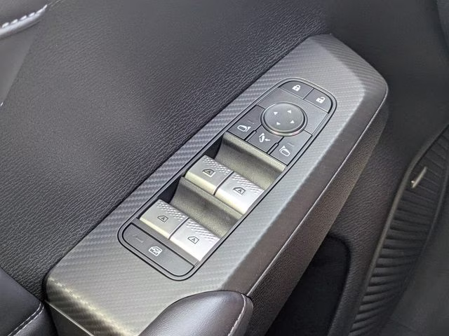 2026 White Diamond Mitsubishi Outlander SEL FWD SUV
