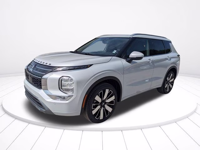 2026 White Diamond Mitsubishi Outlander SEL FWD SUV