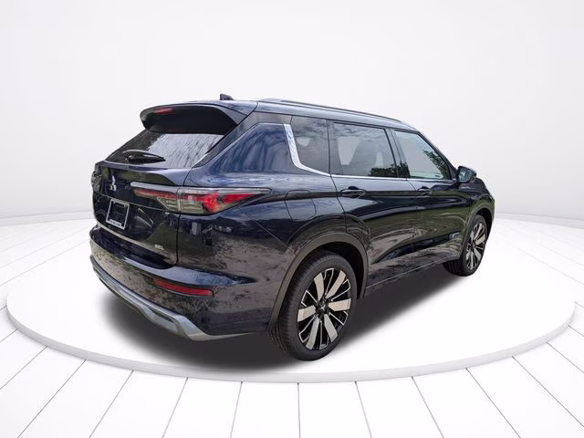 2026 Cosmic Blue Metallic Mitsubishi Outlander SEL FWD SUV