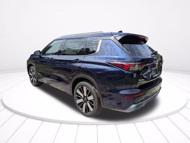 2026 Cosmic Blue Metallic Mitsubishi Outlander SEL FWD SUV