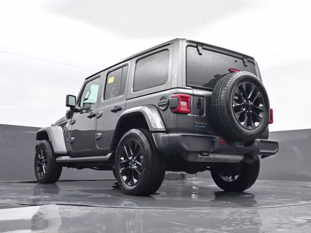 2025 Granite Crystal Metallic Clearcoat Jeep Wrangler Sahara 4xe 4X4 SUV