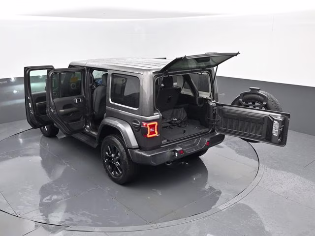 2025 Granite Crystal Metallic Clearcoat Jeep Wrangler Sahara 4xe 4X4 SUV